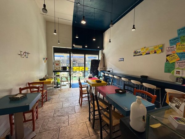 locale commerciale in vendita a Torino