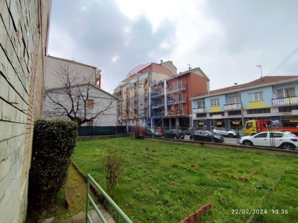 terreno edificabile in vendita a Torino in zona Pozzo Strada
