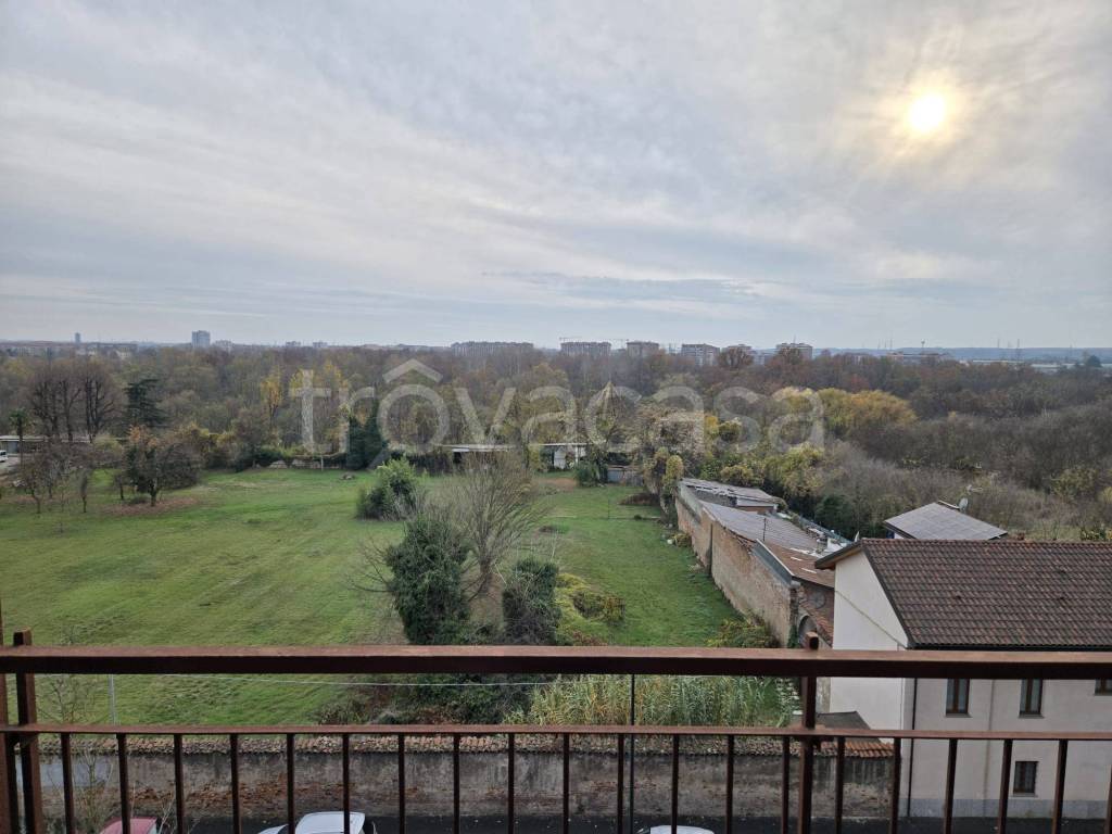 appartamento in vendita a Torino in zona Mirafiori Sud