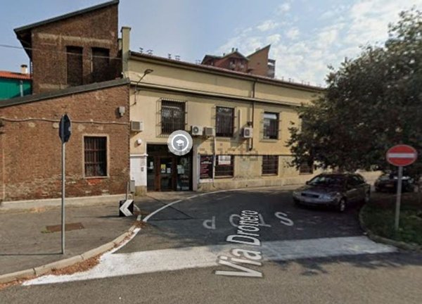 locale commerciale in vendita a Torino in zona San Donato