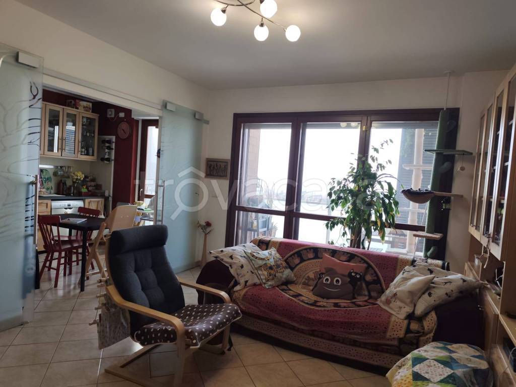 appartamento in vendita a Torino in zona Mirafiori Sud