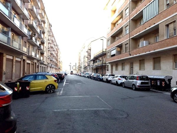 locale commerciale in vendita a Torino