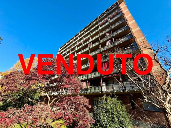 appartamento in vendita a Torino in zona Millefonti