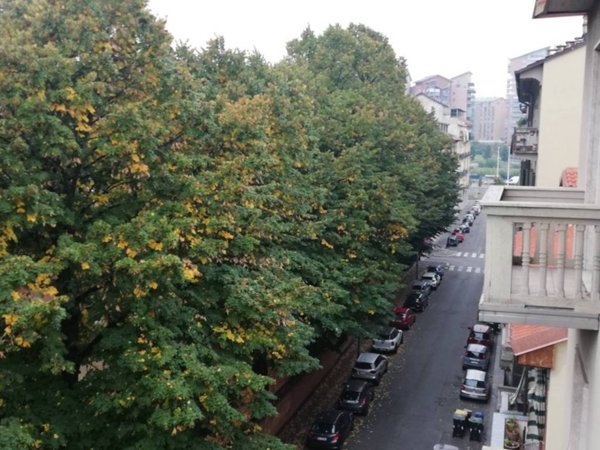 appartamento in vendita a Torino in zona Aurora