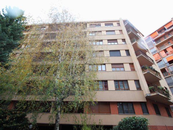 appartamento in vendita a Torino in zona Parella