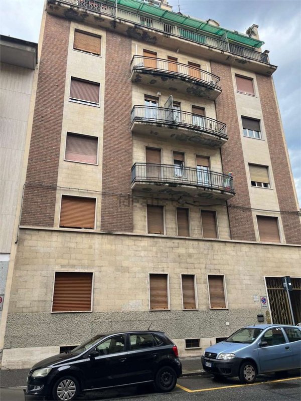 appartamento in vendita a Torino in zona Parella