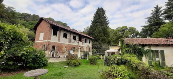 casa indipendente in vendita a Torino in zona Superga