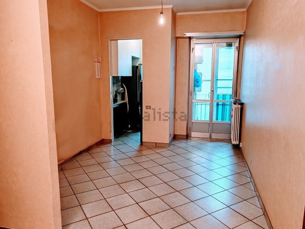appartamento in vendita a Torino in zona Santa Rita