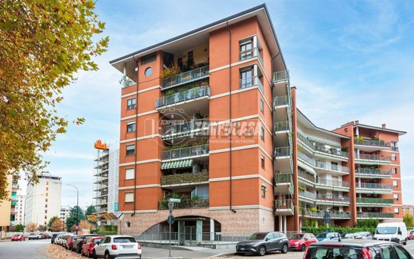 appartamento in vendita a Torino in zona Lucento