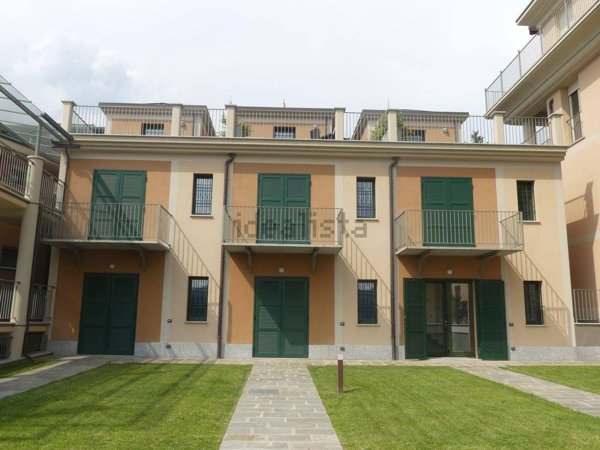 casa indipendente in vendita a Torino in zona Madonna del Pilone