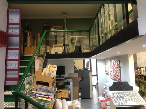 locale commerciale in vendita a Torino in zona San Donato