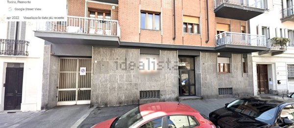 ufficio in vendita a Torino in zona Cenisia