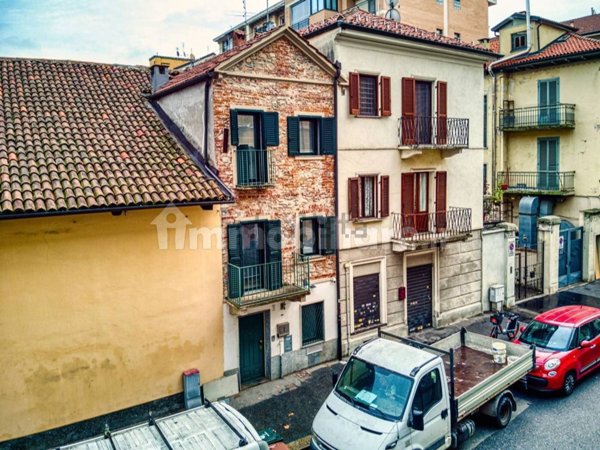 casa indipendente in vendita a Torino in zona Pozzo Strada