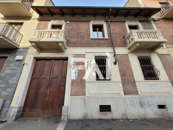 casa indipendente in vendita a Torino in zona Barriera di Milano