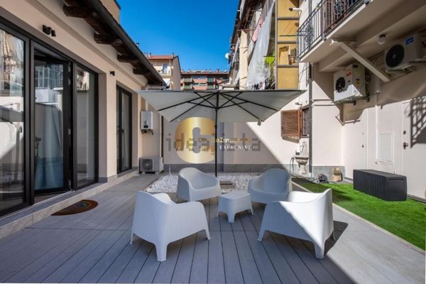 casa indipendente in vendita a Torino in zona Vanchiglia