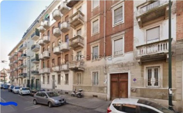 locale di sgombero in vendita a Torino in zona Borgo San Paolo