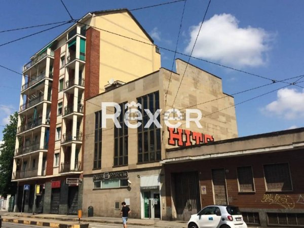 locale di sgombero in vendita a Torino in zona Borgata Lesna
