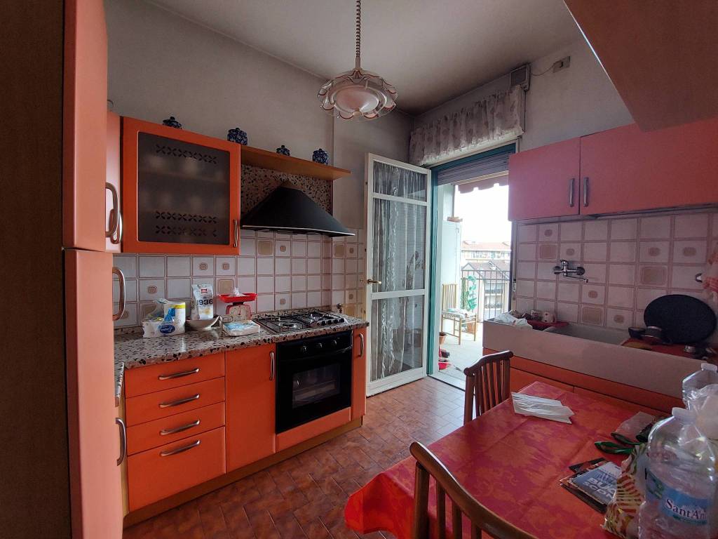 appartamento in vendita a Torino in zona Lucento