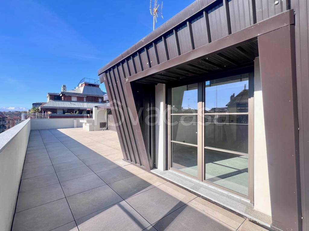 appartamento in vendita a Torino in zona San Salvario