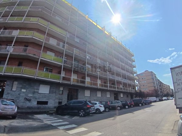 appartamento in vendita a Torino in zona Borgata Vittoria
