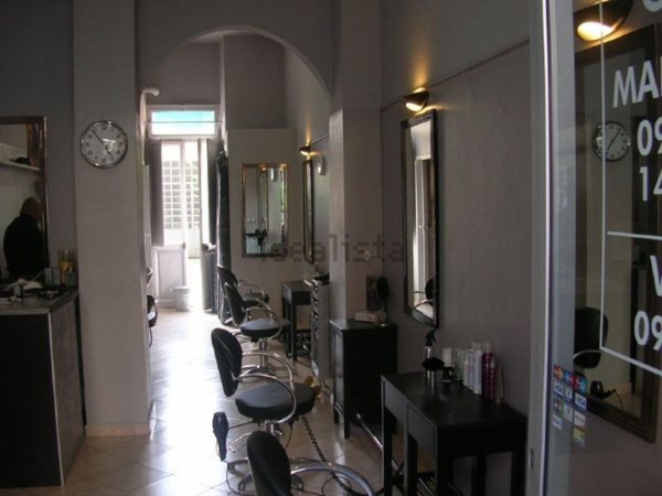 ufficio in vendita a Torino in zona Parella