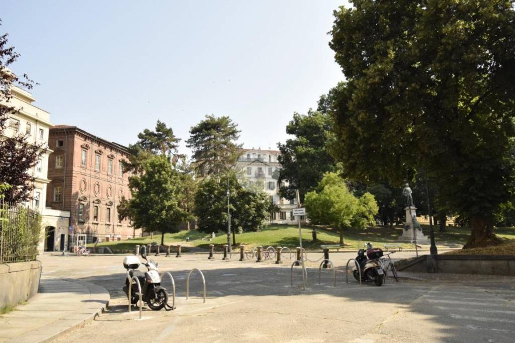 negozio in vendita a Torino in zona Centro Storico