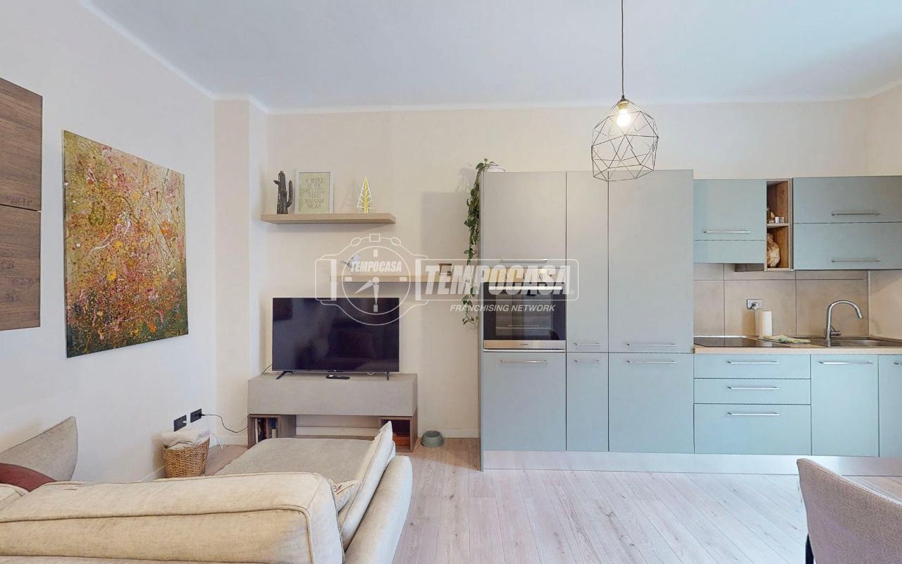 appartamento in vendita a Torino in zona Santa Rita