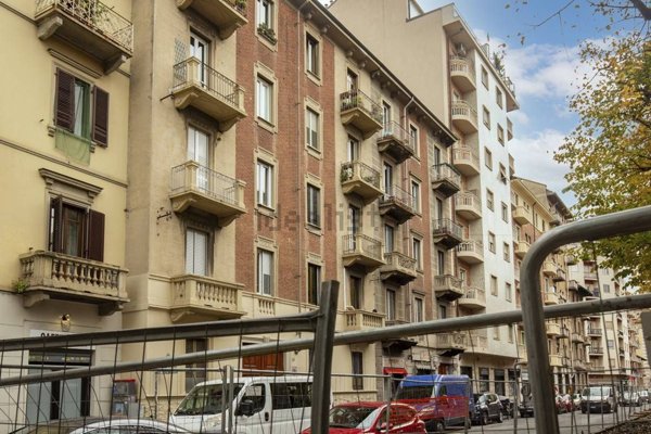 appartamento in vendita a Torino in zona Borgo San Paolo