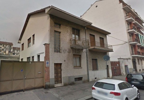 casa indipendente in vendita a Torino in zona Barriera di Milano