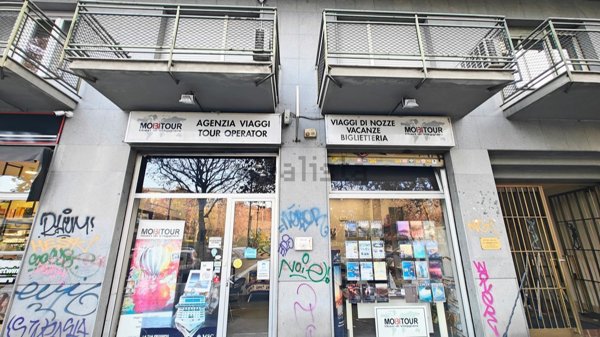 ufficio in vendita a Torino in zona San Salvario