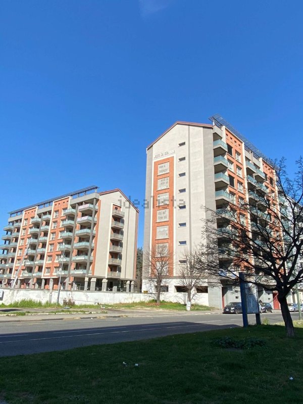 appartamento in vendita a Torino in zona Parella
