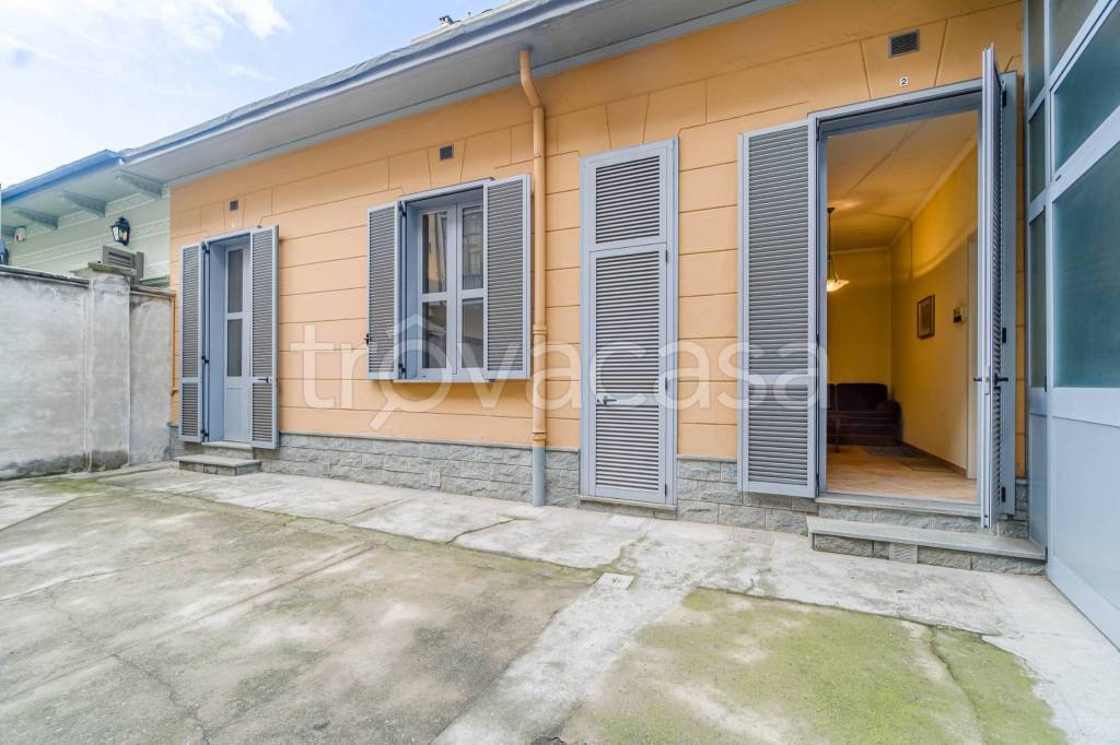 appartamento in vendita a Torino in zona Crocetta