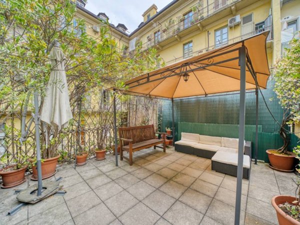 appartamento in vendita a Torino in zona San Salvario