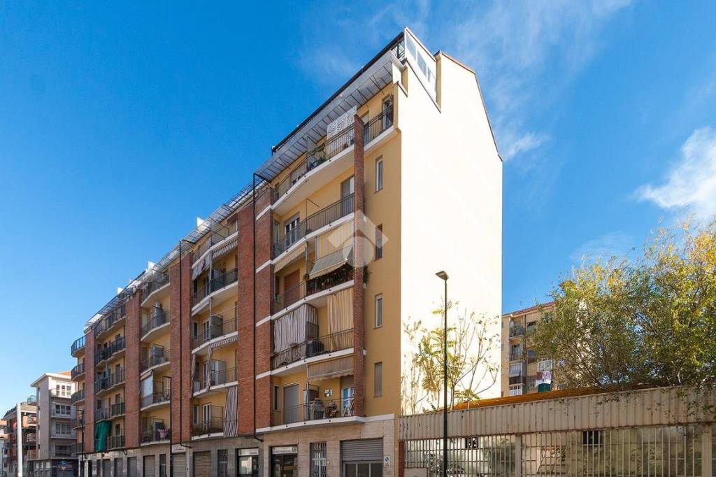 appartamento in vendita a Torino in zona Pozzo Strada