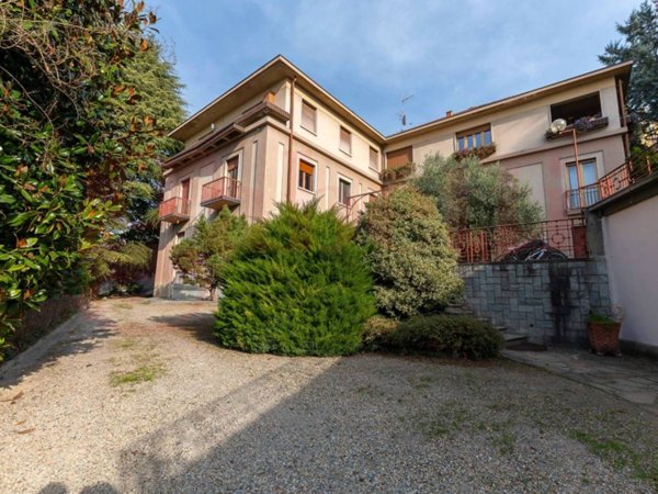 appartamento in vendita a Torino in zona Sassi