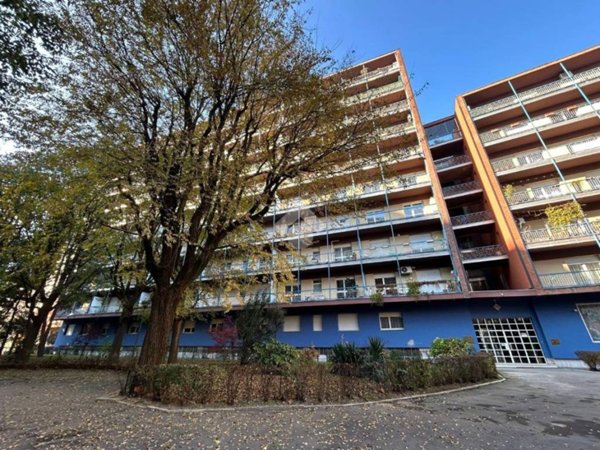 appartamento in vendita a Torino in zona Mirafiori Sud