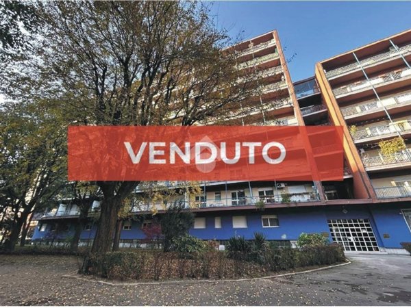 appartamento in vendita a Torino in zona Lingotto