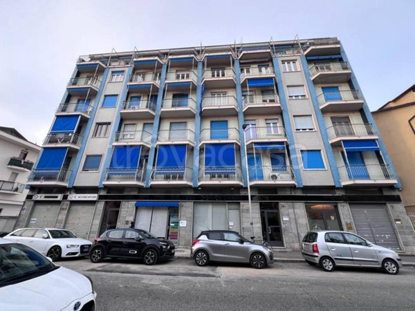 appartamento in vendita a Torino in zona Barca