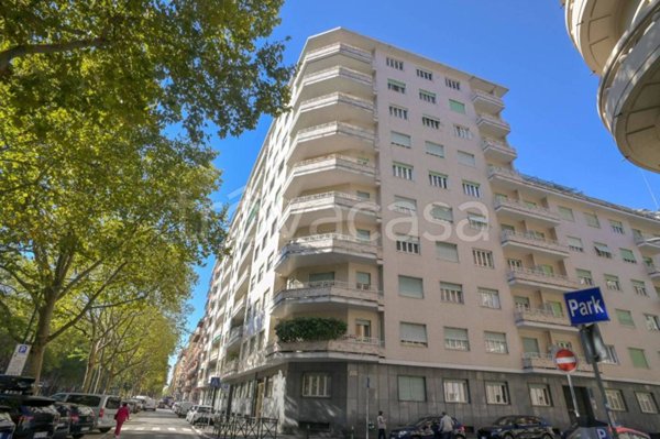 appartamento in vendita a Torino in zona Crocetta