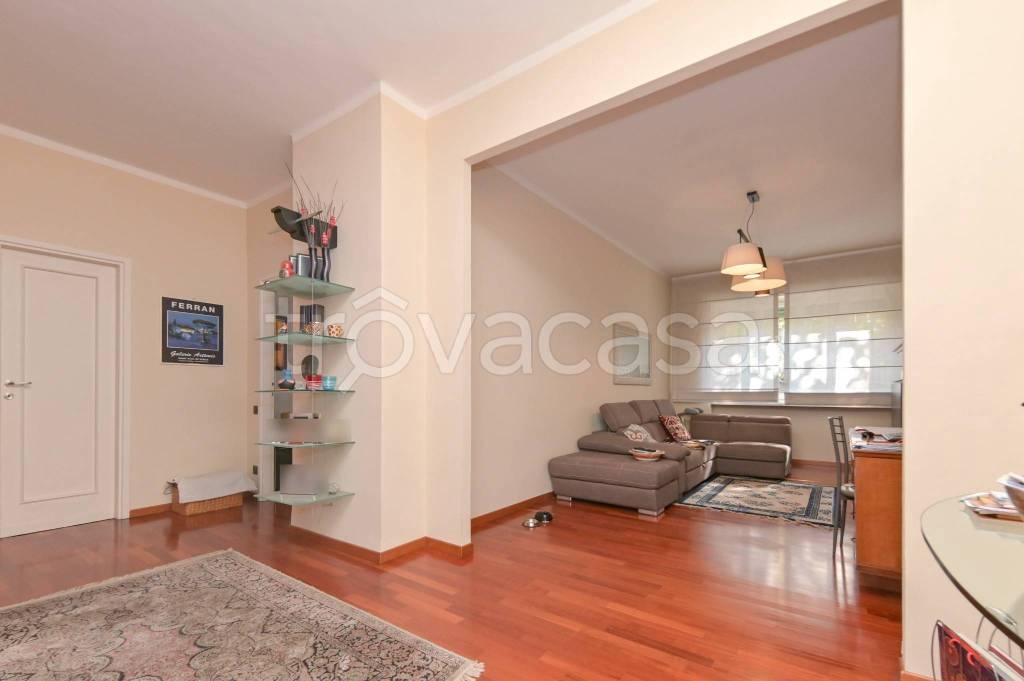 appartamento in vendita a Torino in zona Crocetta