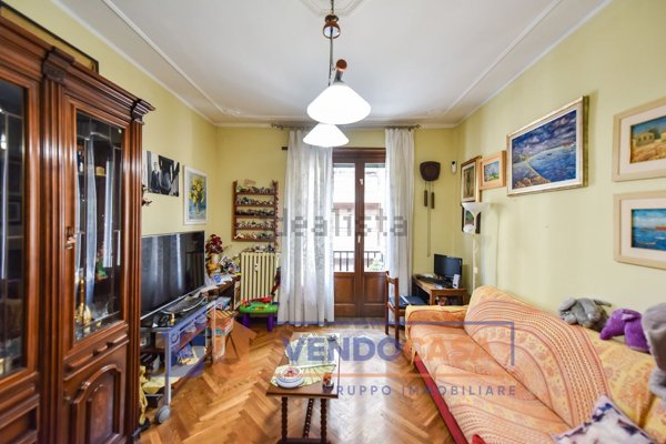 appartamento in vendita a Torino in zona San Salvario
