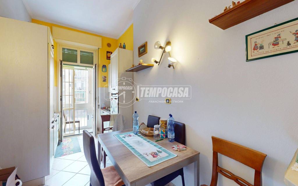 appartamento in vendita a Torino in zona Parella