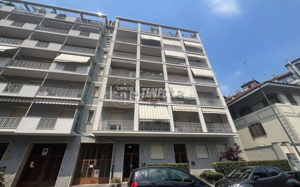 negozio in vendita a Torino in zona Pozzo Strada