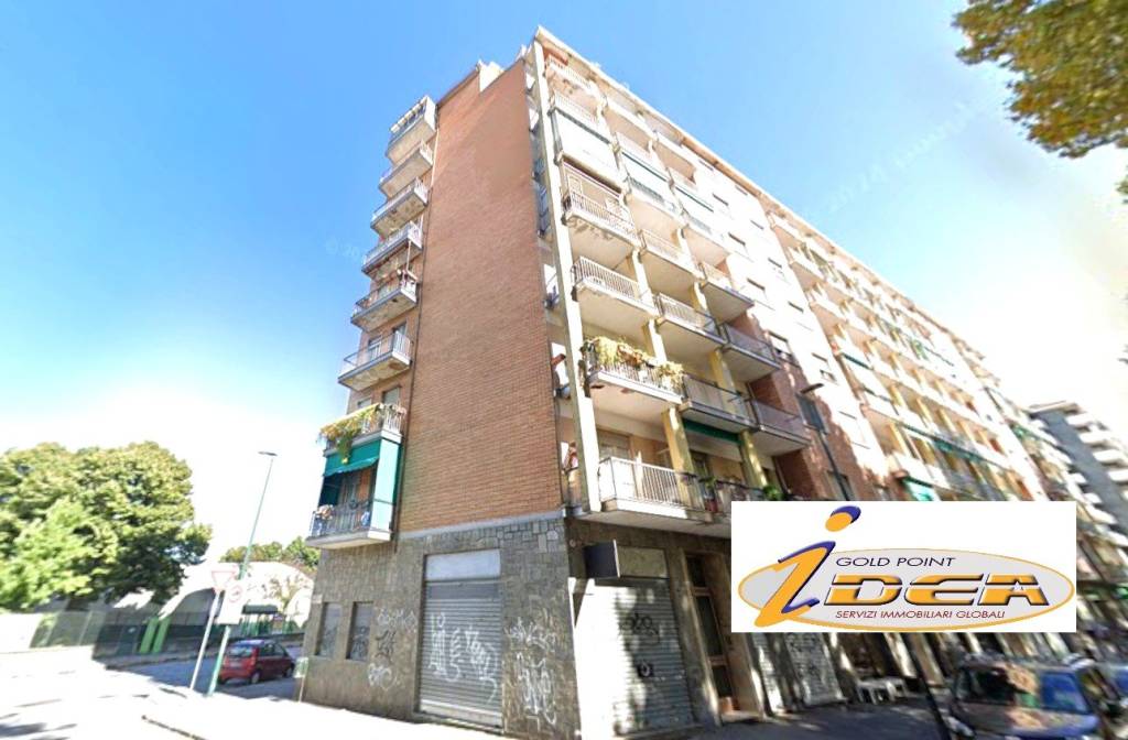 negozio in vendita a Torino in zona Pozzo Strada