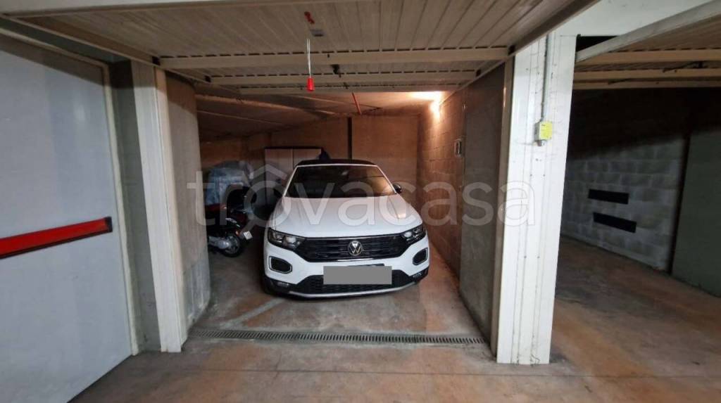 appartamento in vendita a Torino in zona Cit Turin