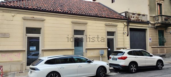 locale di sgombero in vendita a Torino in zona Barriera di Milano