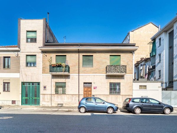 appartamento in vendita a Torino in zona Lucento