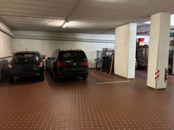 locale di sgombero in vendita a Torino in zona Campidoglio