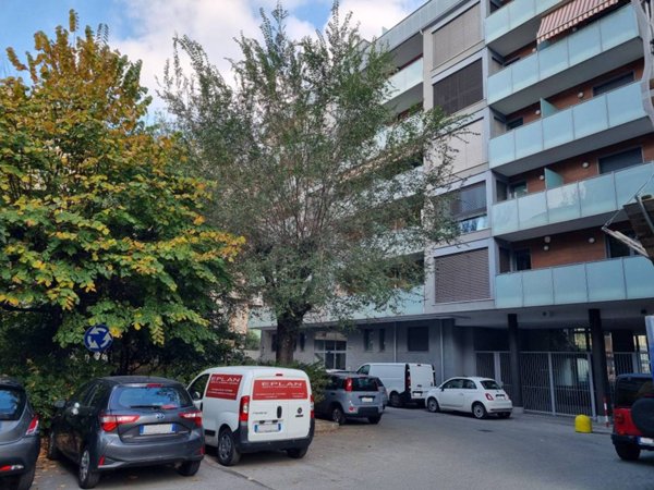 appartamento in vendita a Torino in zona Cit Turin