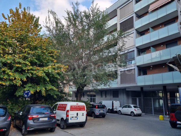 appartamento in vendita a Torino in zona Cit Turin